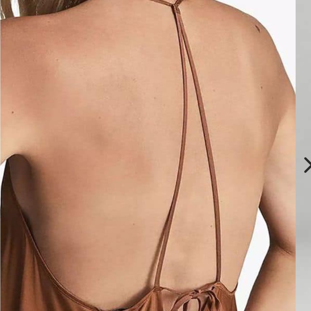 REISS Mabel Plunge Neck Maxi Dress - Picture 2 of 16